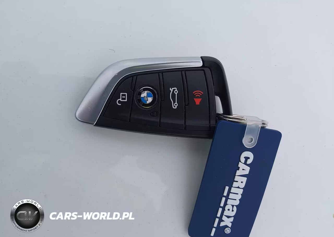 2019 BMW X3 xDrive30I VIN:5UXTR9C55KLD93723 - 11