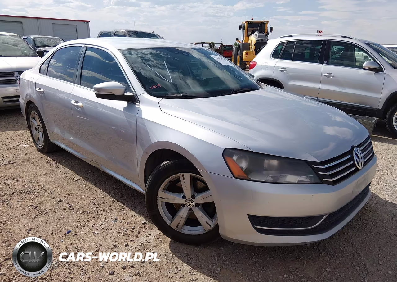 2013 Volkswagen Passat 2.5L Se – zdjęcie 1 z 12