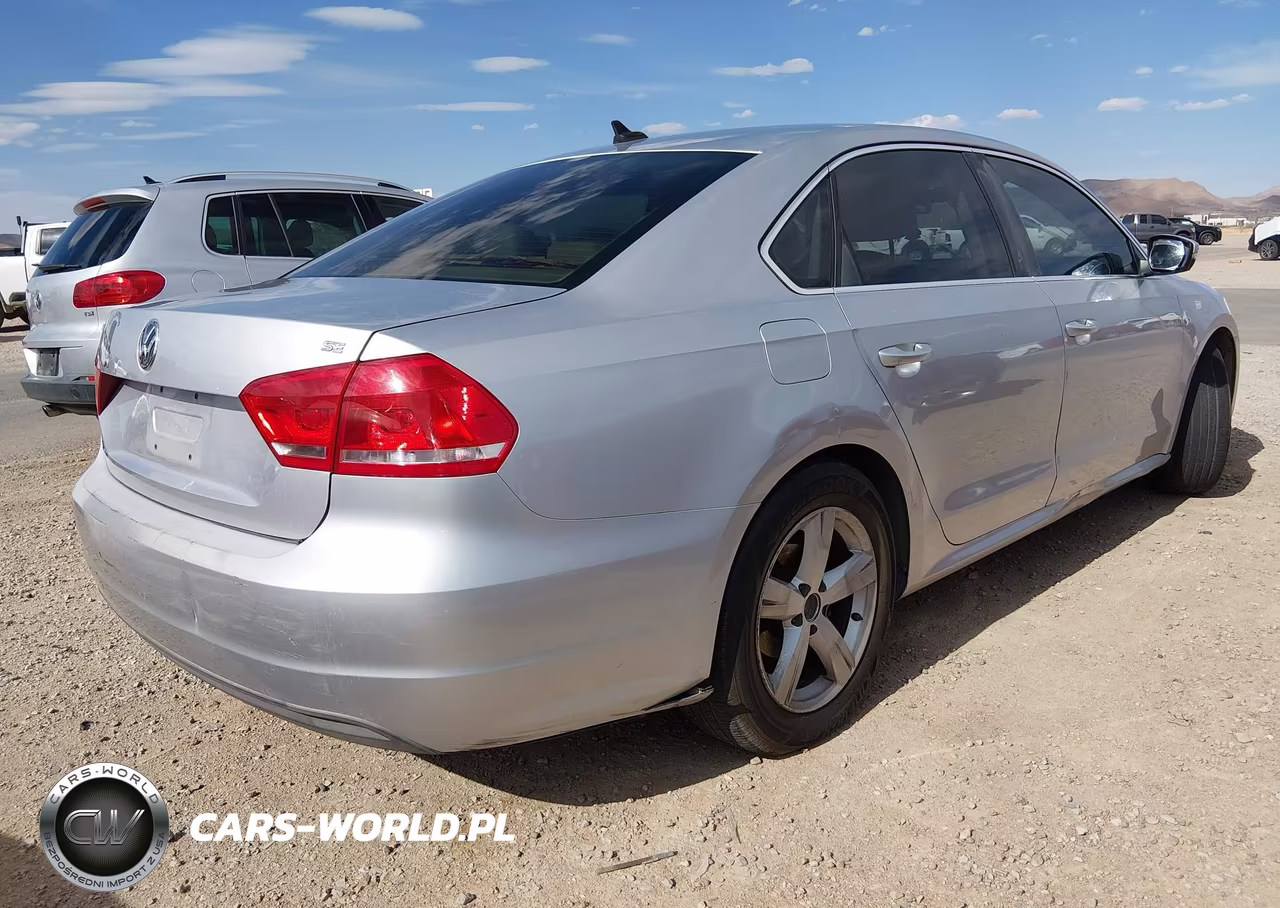 2013 Volkswagen Passat 2.5L Se VIN:1VWBP7A35DC122800 - 4