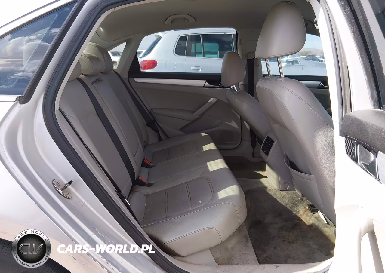 2013 Volkswagen Passat 2.5L Se VIN:1VWBP7A35DC122800 - 8