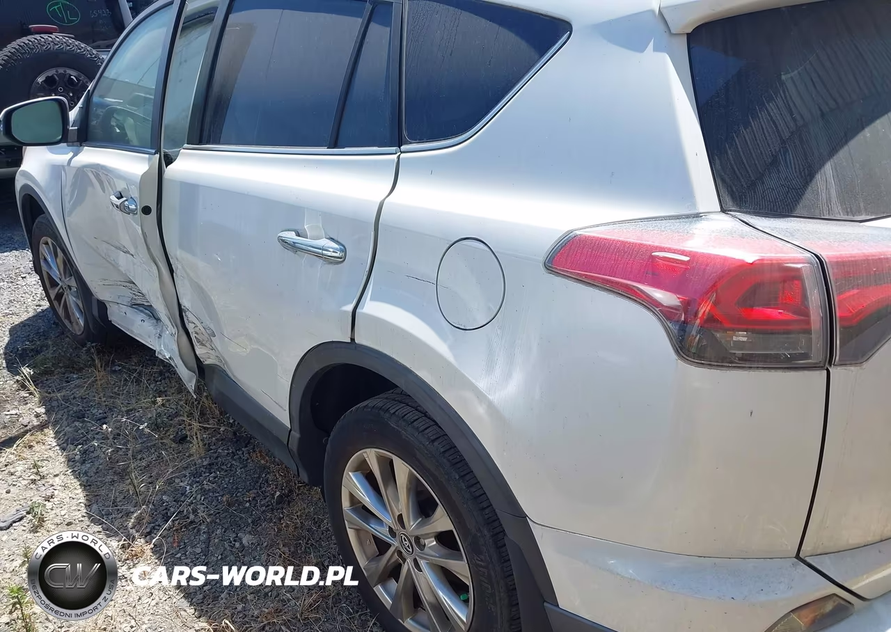 2016 Toyota Rav4 Limited VIN:JTMYFREV7GJ099060 - 3