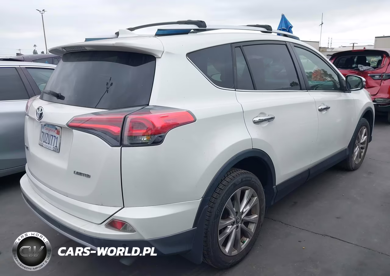 2016 Toyota Rav4 Limited VIN:JTMYFREV7GJ099060 - 4