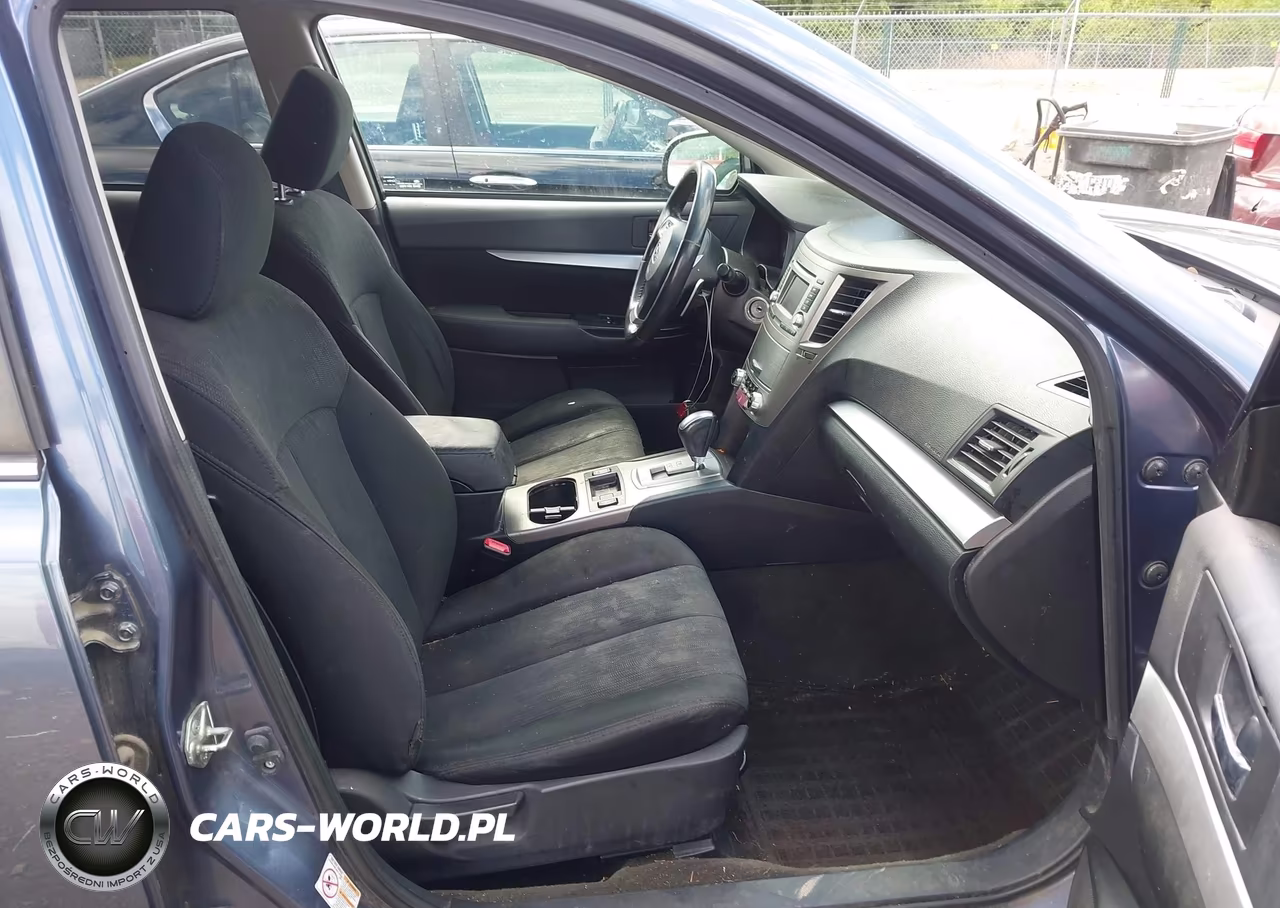 2014 Subaru Outback 2.5I Premium VIN:4S4BRBDC1E3252162 - 5