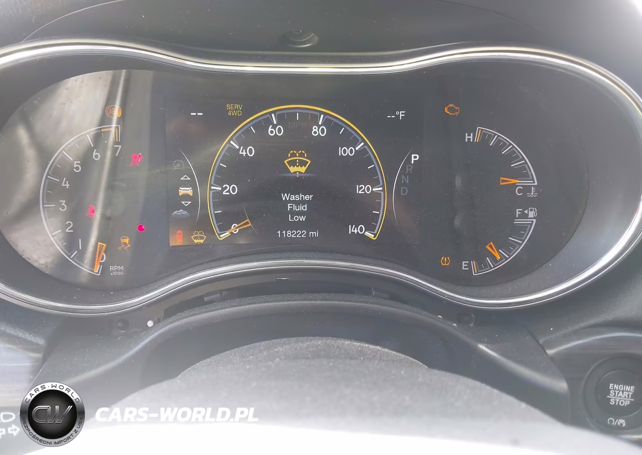 2019 Jeep Grand Cherokee Upland 4X4 VIN:1C4RJFAGXKC544753 - 7