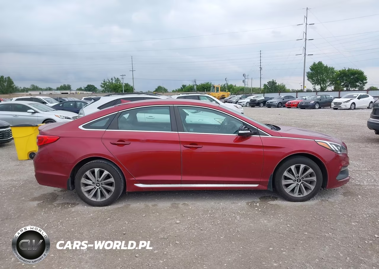 2016 Hyundai Sonata Sport VIN:5NPE34AF9GH287696 - 13