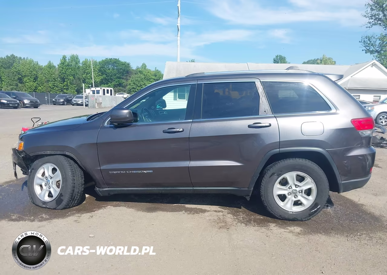 2016 Jeep Grand Cherokee Laredo VIN:1C4RJFAG0GC390108 - 14