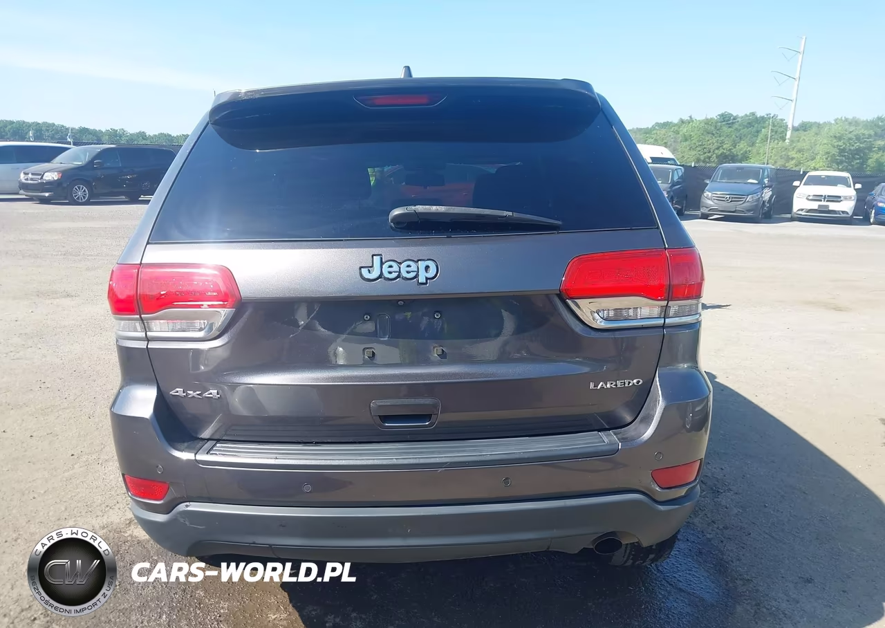 2016 Jeep Grand Cherokee Laredo VIN:1C4RJFAG0GC390108 - 16