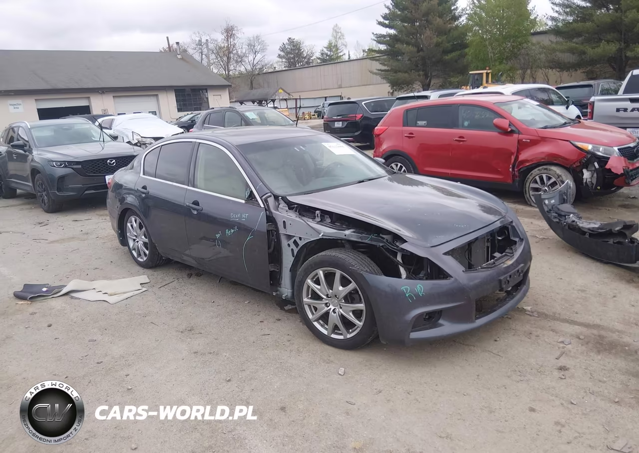 2013 Infiniti G37X