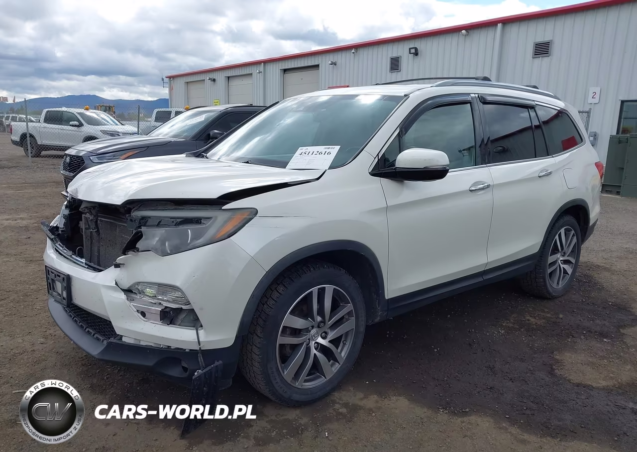 2016 Honda Pilot Touring VIN:5FNYF6H90GB030473 - 2