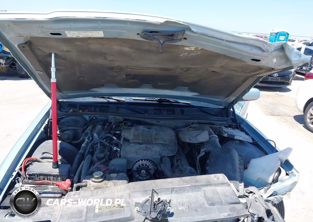 2008 Mercury Grand Marquis Ls VIN:2MEFM75V28X600204 - 10