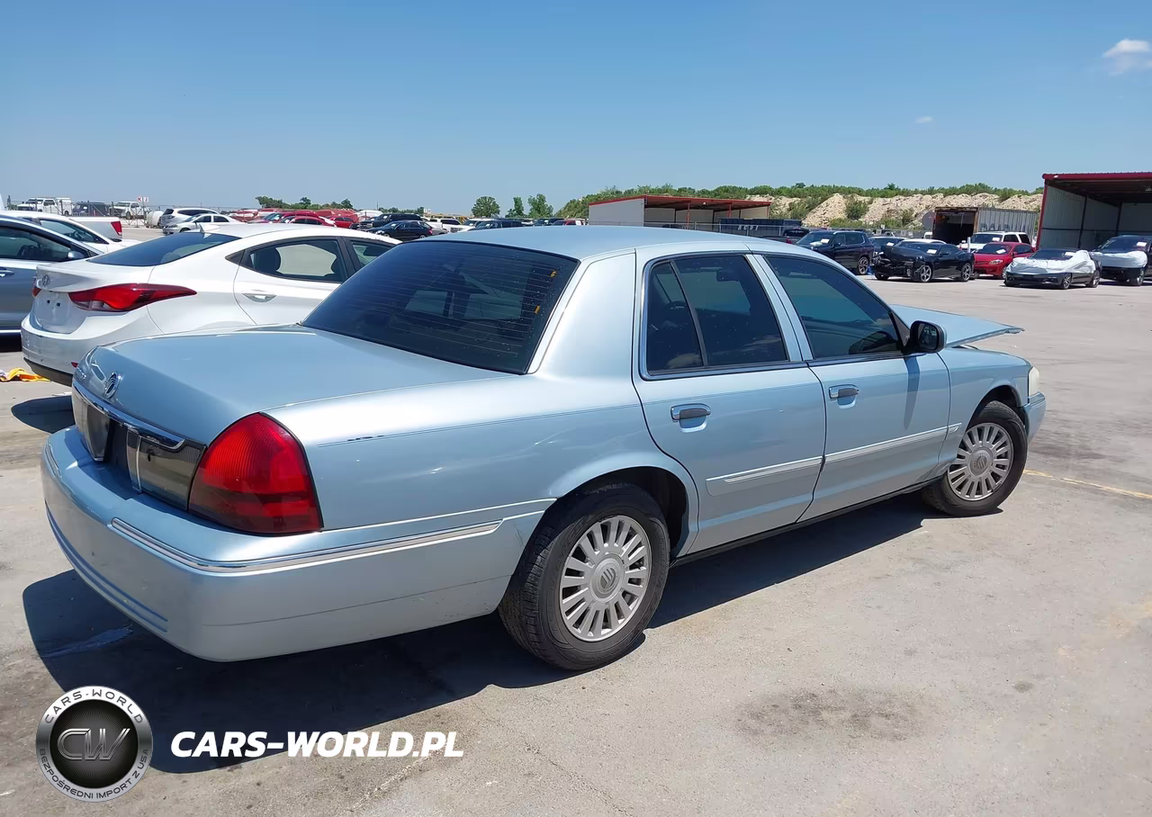 2008 Mercury Grand Marquis Ls VIN:2MEFM75V28X600204 - 4
