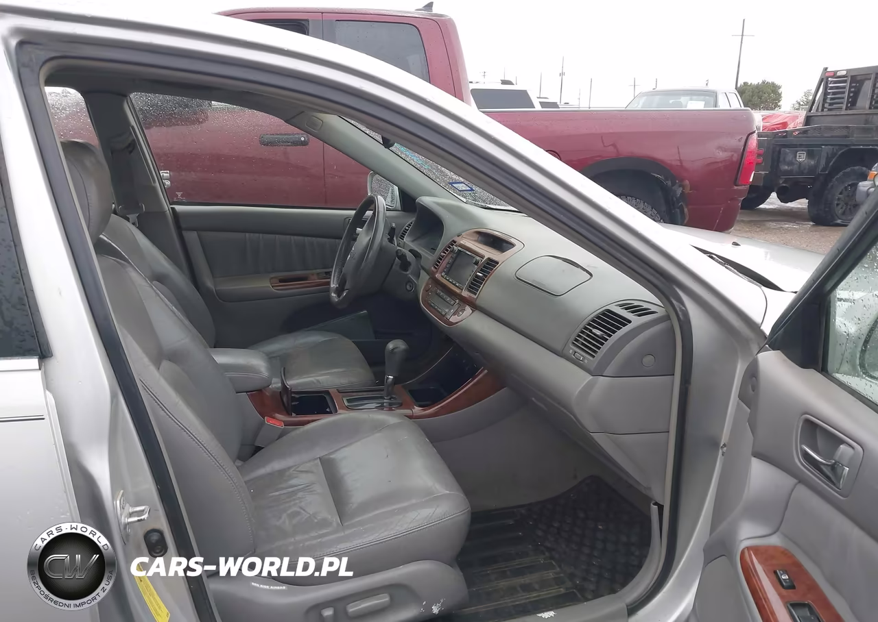 2003 Toyota Camry Xle V6 VIN:4T1BF30K23U554241 - 5