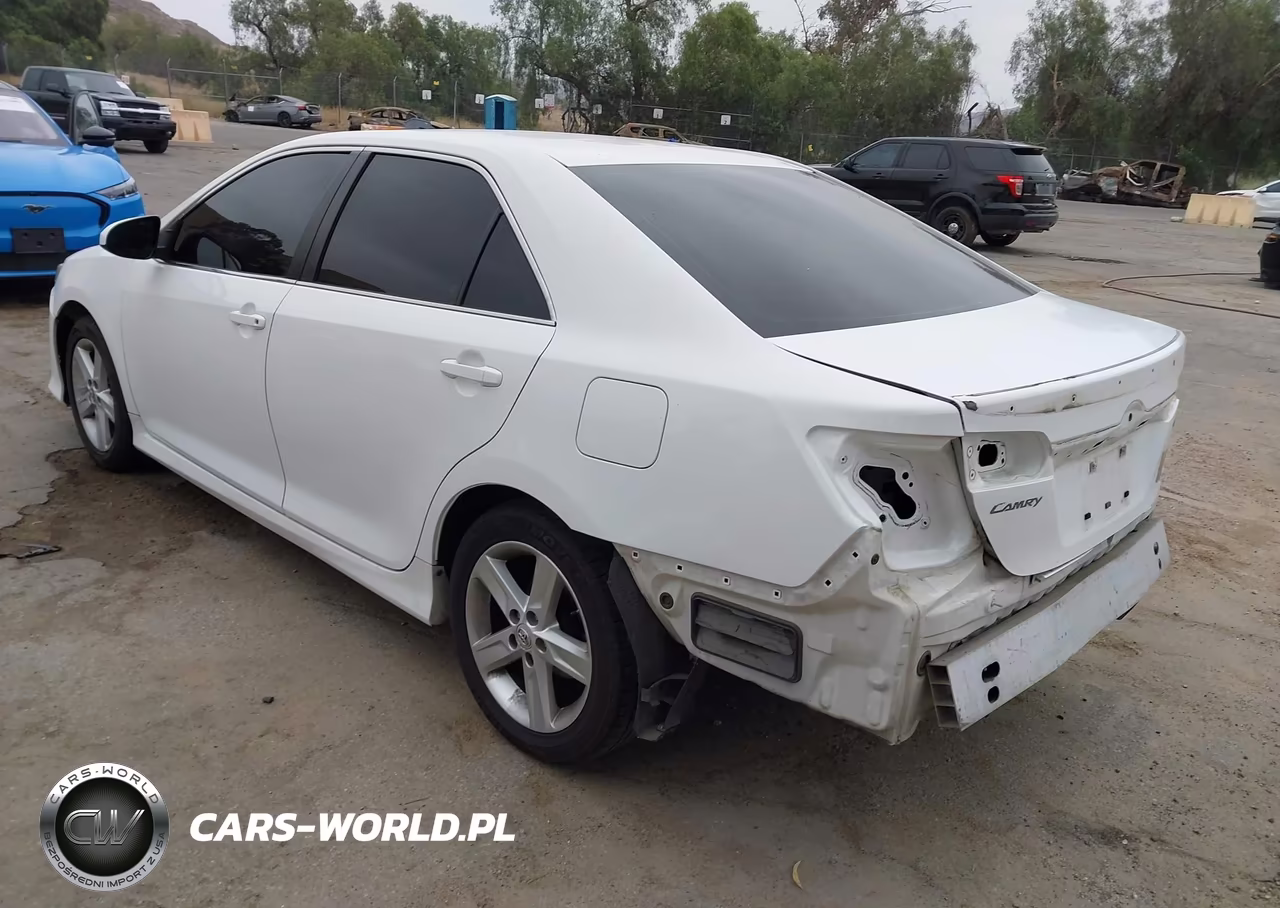 2012 Toyota Camry Se VIN:4T1BF1FK4CU185765 - 3