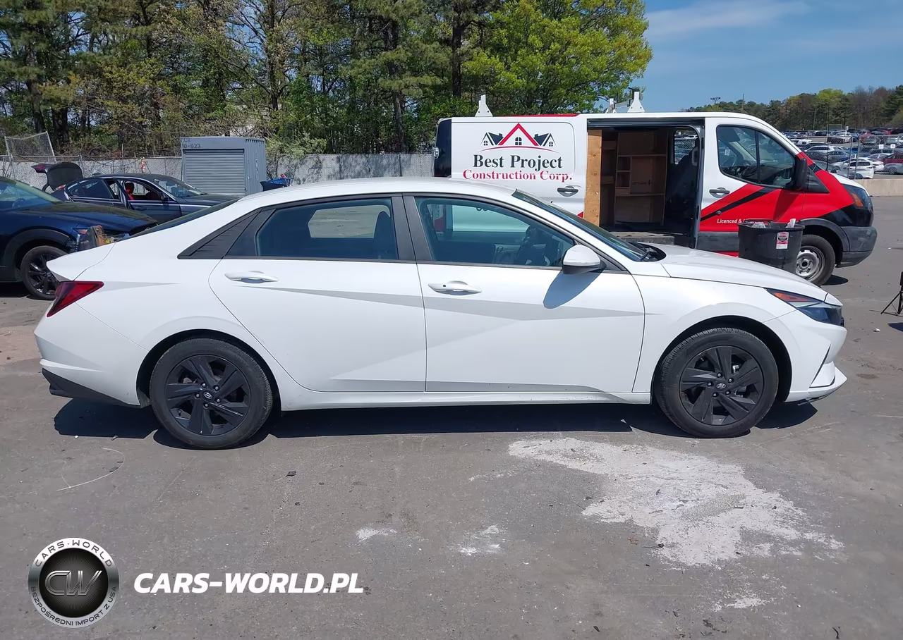 2022 Hyundai Elantra Sel VIN:5NPLM4AG5NH072990 - 13