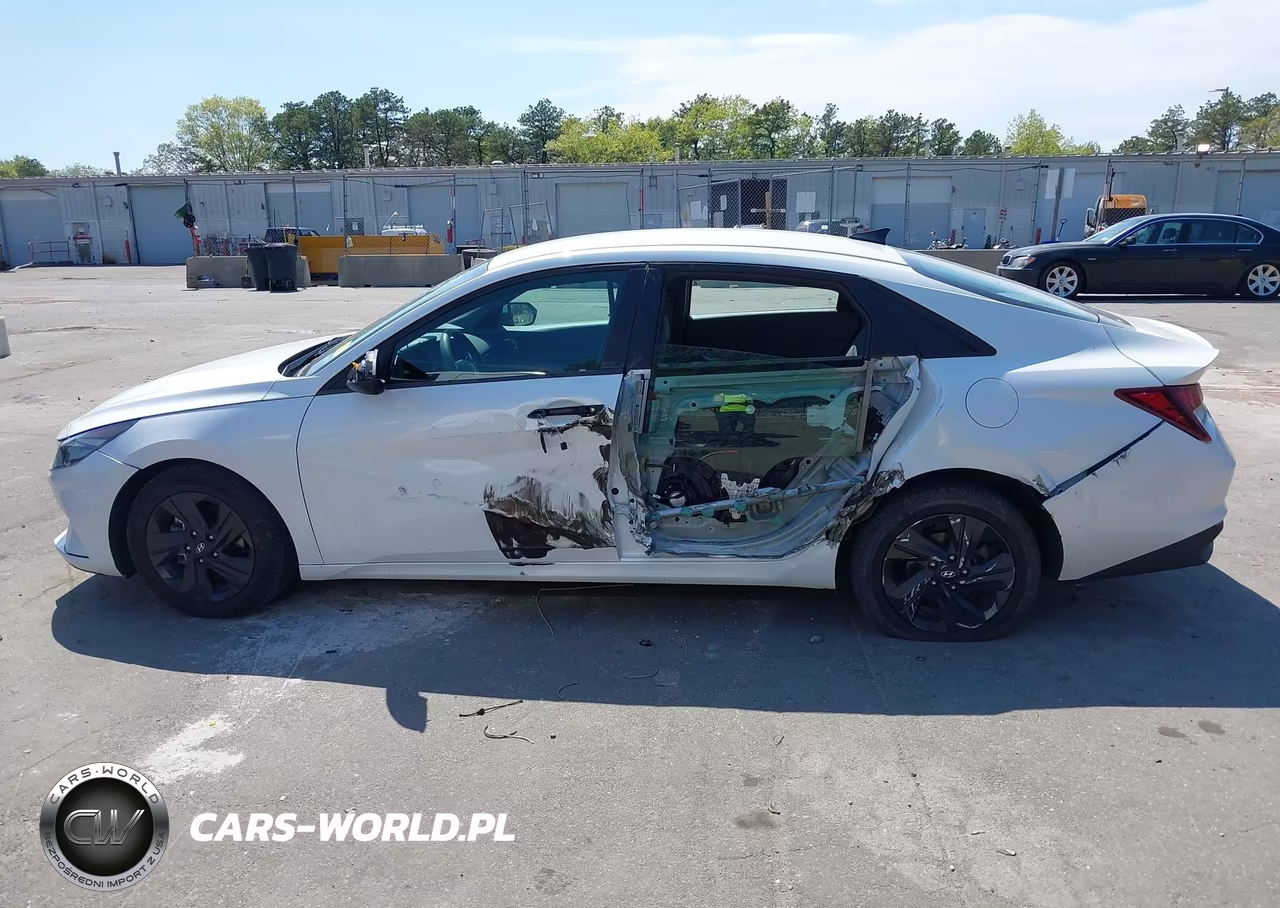 2022 Hyundai Elantra Sel VIN:5NPLM4AG5NH072990 - 14