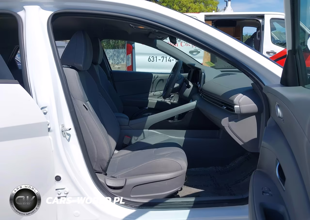 2022 Hyundai Elantra Sel VIN:5NPLM4AG5NH072990 - 5
