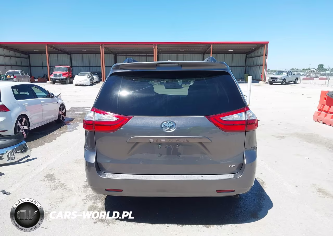 2017 Toyota Sienna Le 8 Passenger VIN:5TDKZ3DC6HS800928 - 17