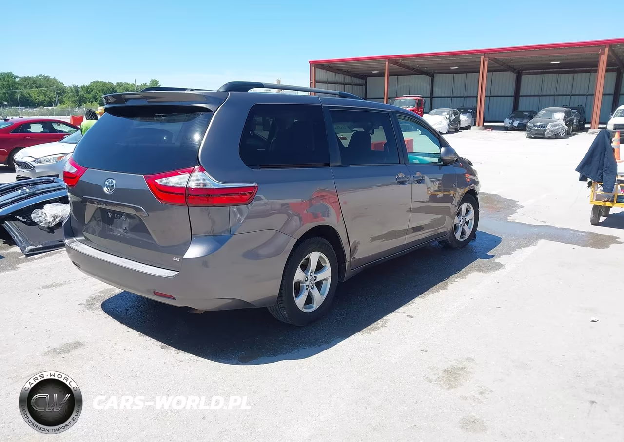 2017 Toyota Sienna Le 8 Passenger VIN:5TDKZ3DC6HS800928 - 4