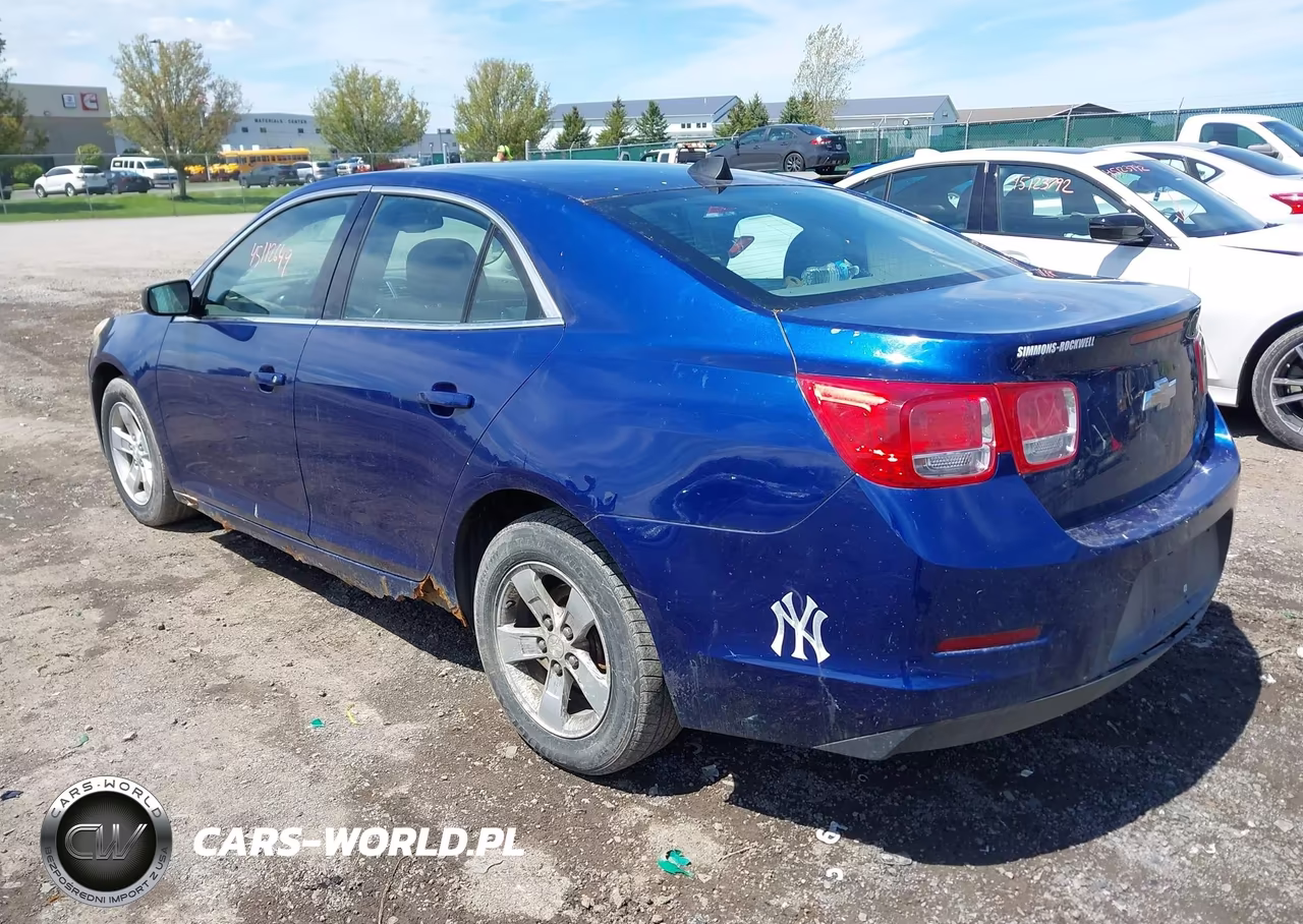 2013 Chevrolet Malibu 1Ls VIN:1G11B5SA4DU116942 - 3