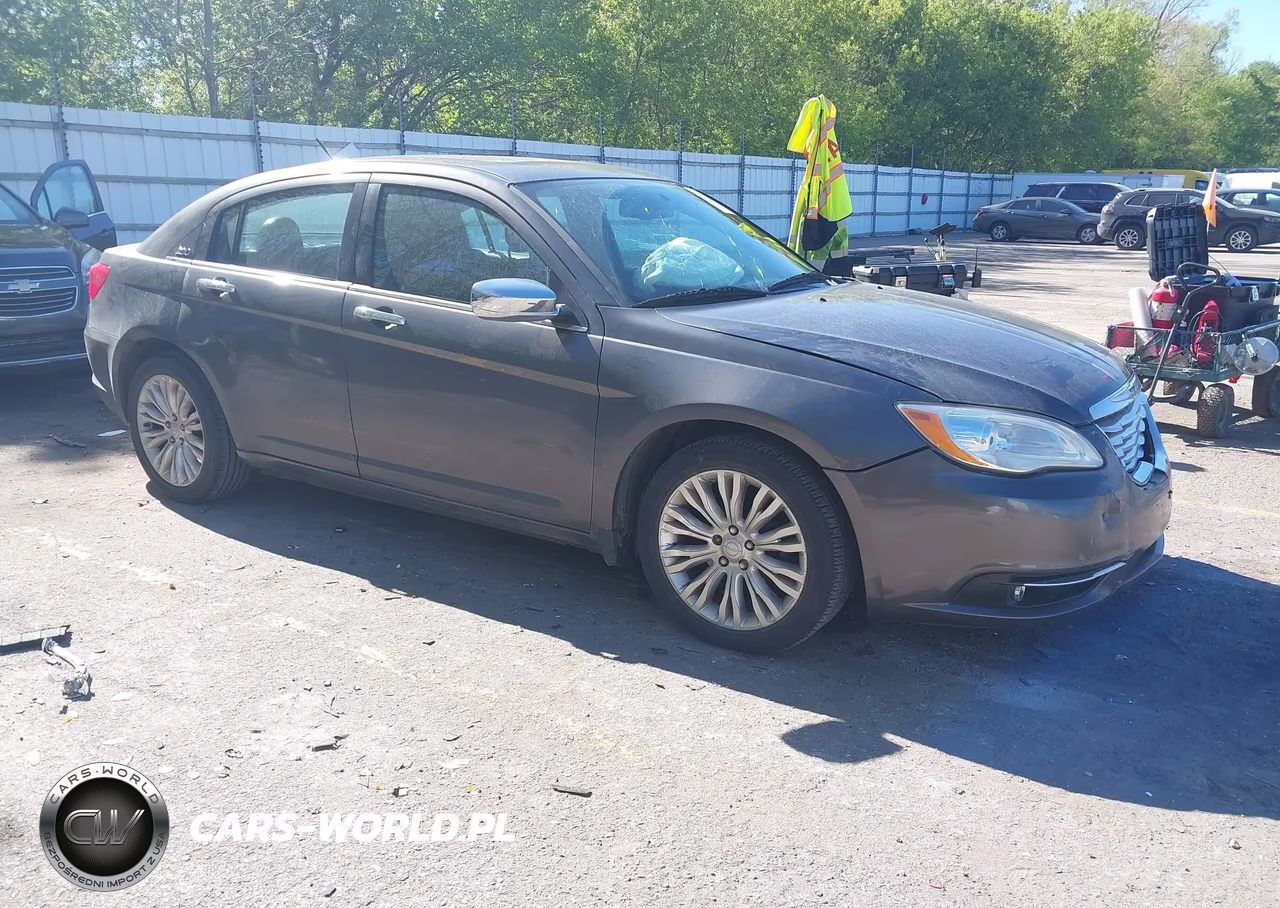 2014 Chrysler 200 Limited – zdjęcie 1 z 16