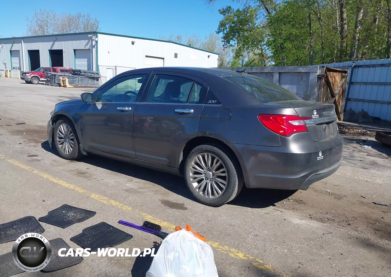 2014 Chrysler 200 Limited VIN:1C3CCBCG0EN178109 - 3