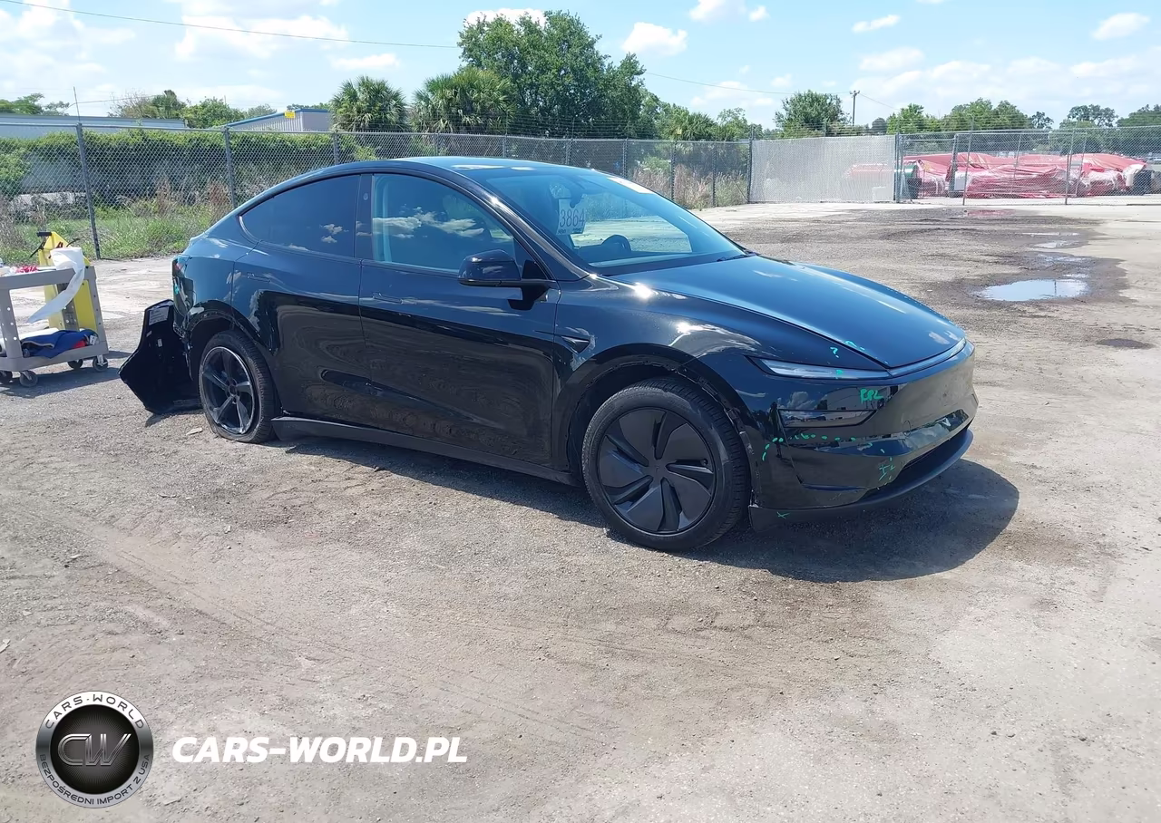 2026 Tesla Model Y – zdjęcie 1 z 19