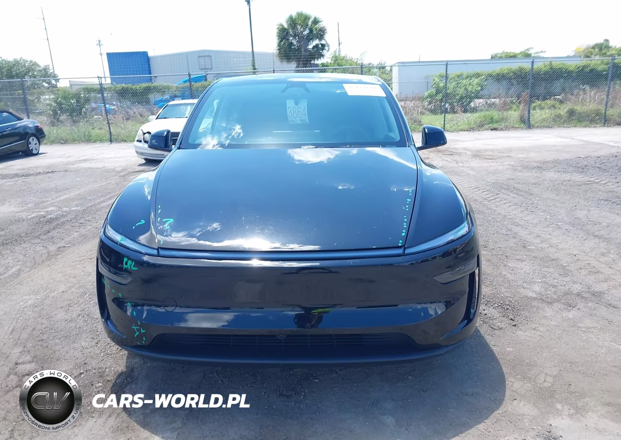2026 Tesla Model Y VIN:7SAYGDED9TA478876 - 12