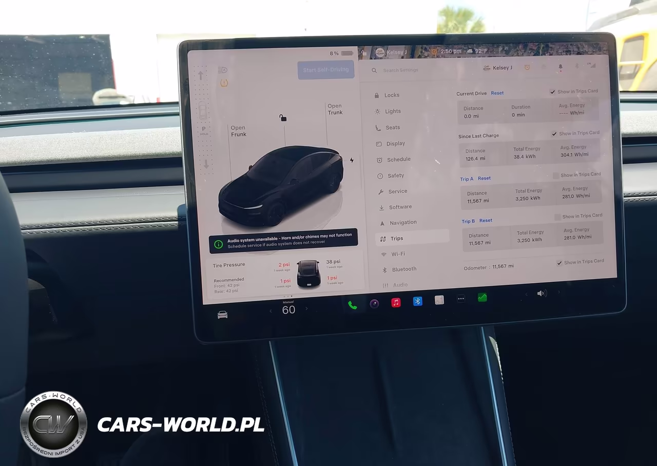 2026 Tesla Model Y VIN:7SAYGDED9TA478876 - 18