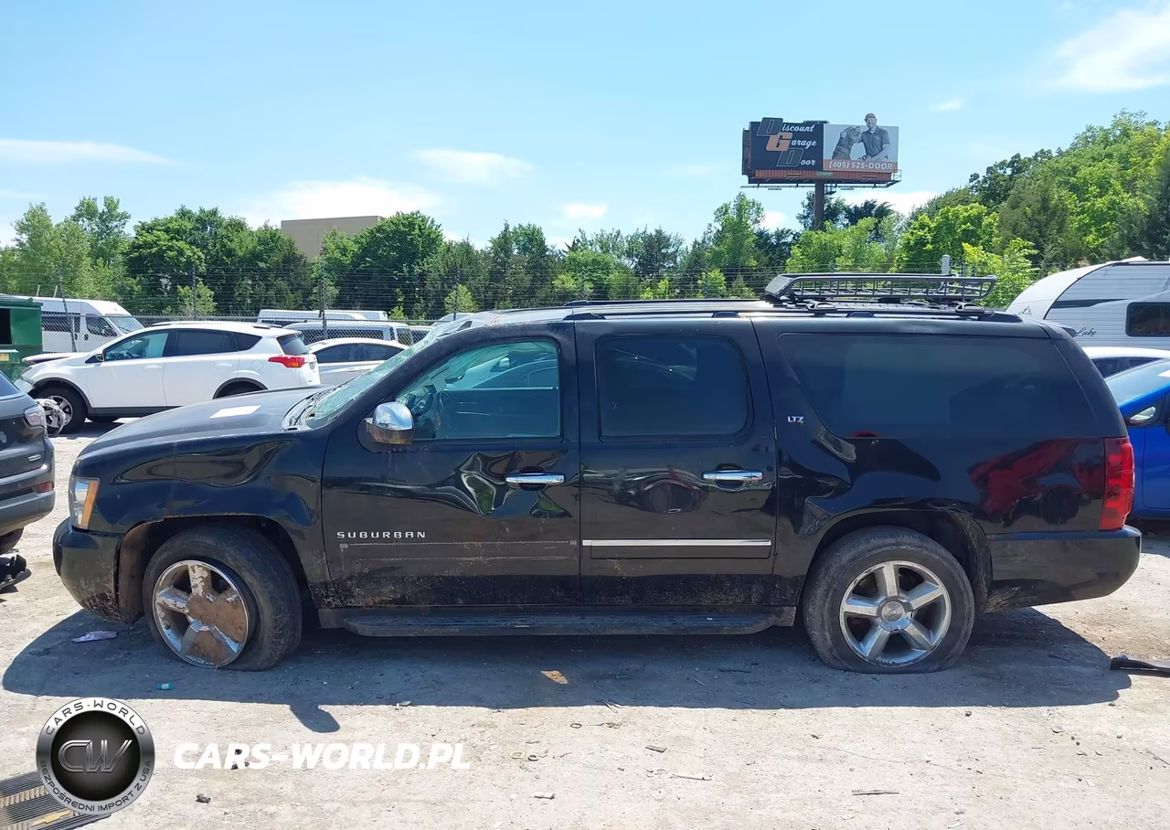 2011 Chevrolet Suburban 1500 Ltz VIN:1GNSCKE09BR382636 - 14