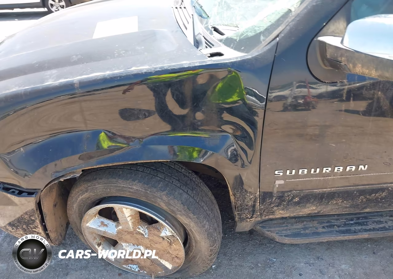 2011 Chevrolet Suburban 1500 Ltz VIN:1GNSCKE09BR382636 - 6