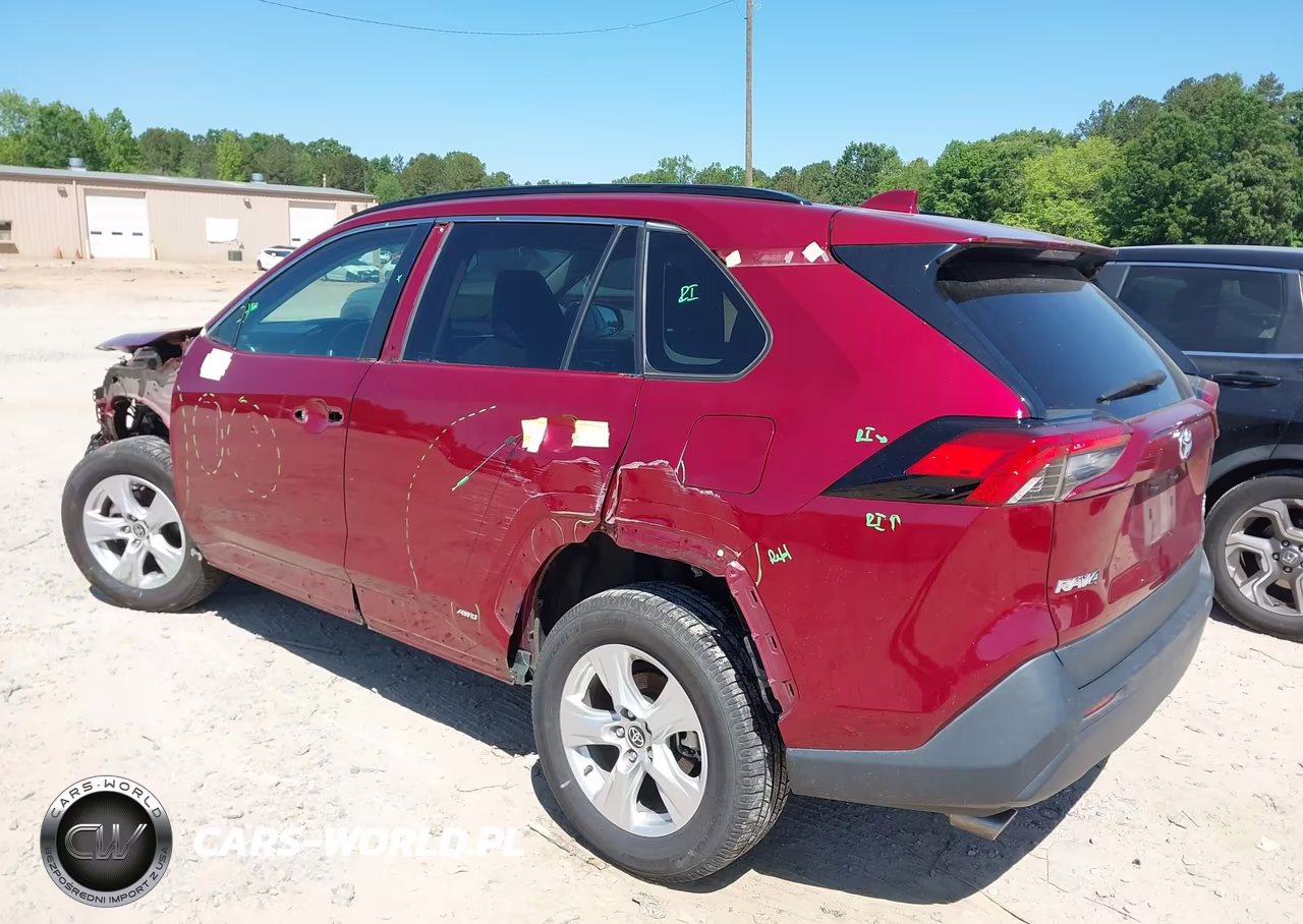 2021 Toyota Rav4 Hybrid Xle VIN:4T3RWRFV4MU018080 - 3