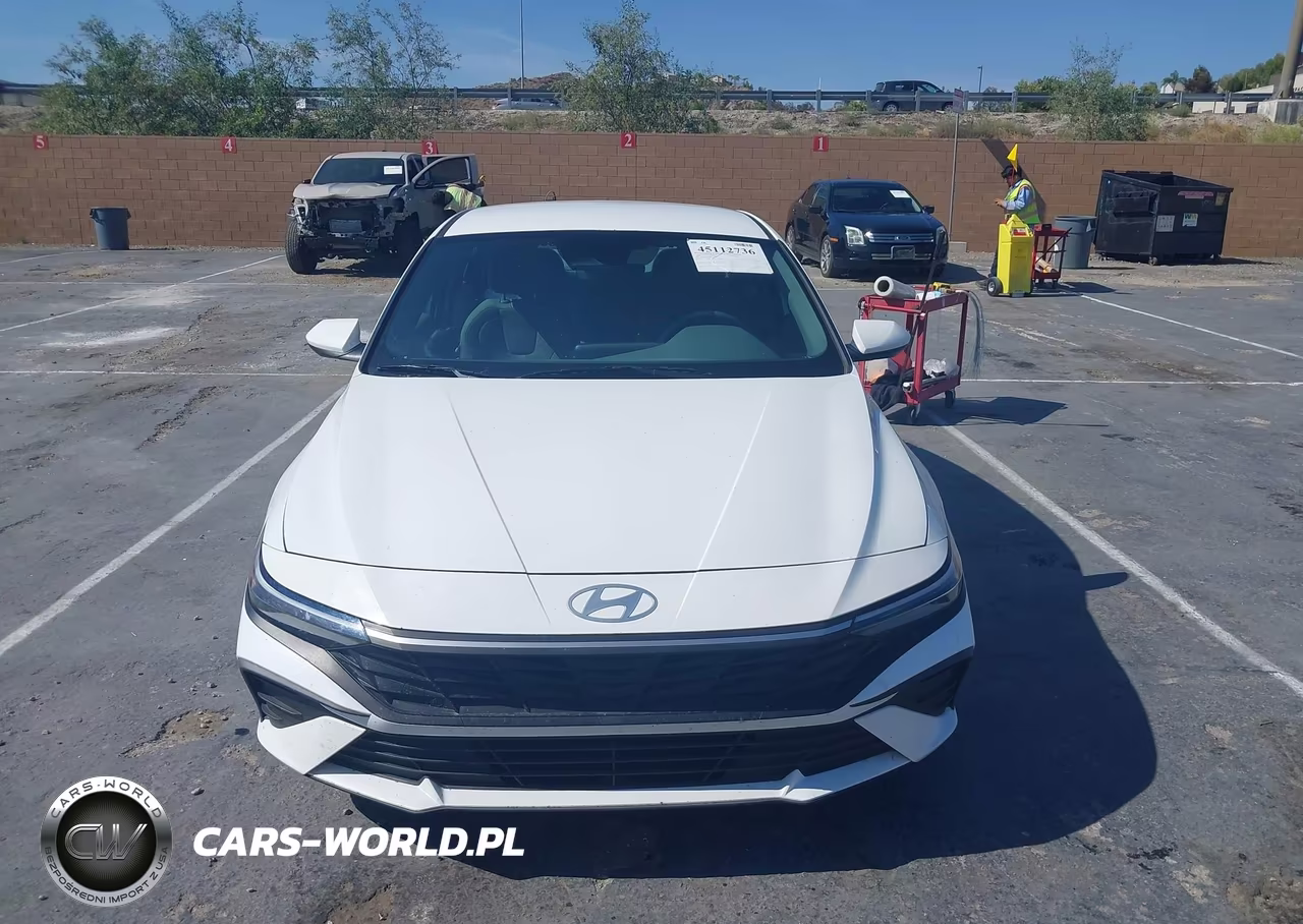 2024 Hyundai Elantra Se VIN:KMHLL4DG8RU670903 - 13