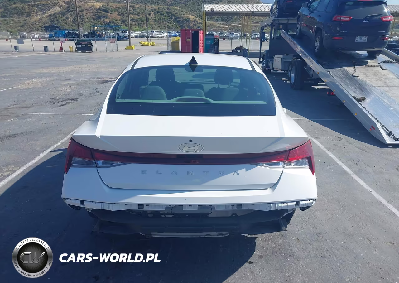 2024 Hyundai Elantra Se VIN:KMHLL4DG8RU670903 - 17