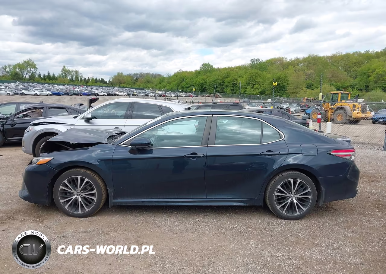 2019 Toyota Camry Se VIN:4T1B11HK6KU741939 - 14
