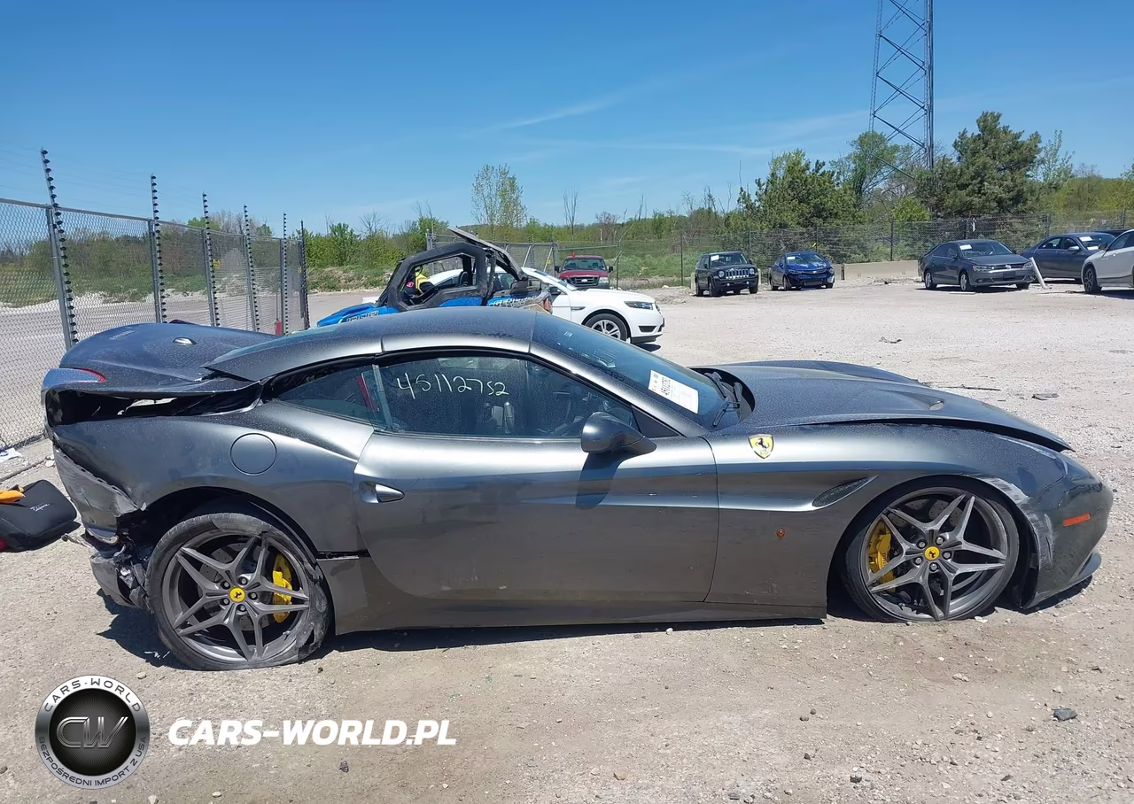 2018 Ferrari California T VIN:ZFF77XJA1J0228747 - 13