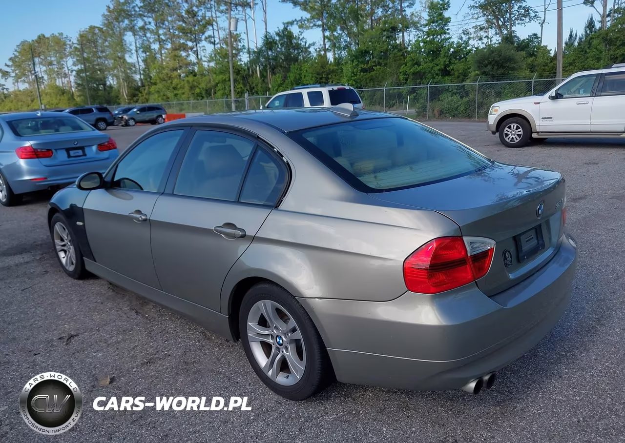 2008 BMW 328I VIN:WBAVA33558K053642 - 3