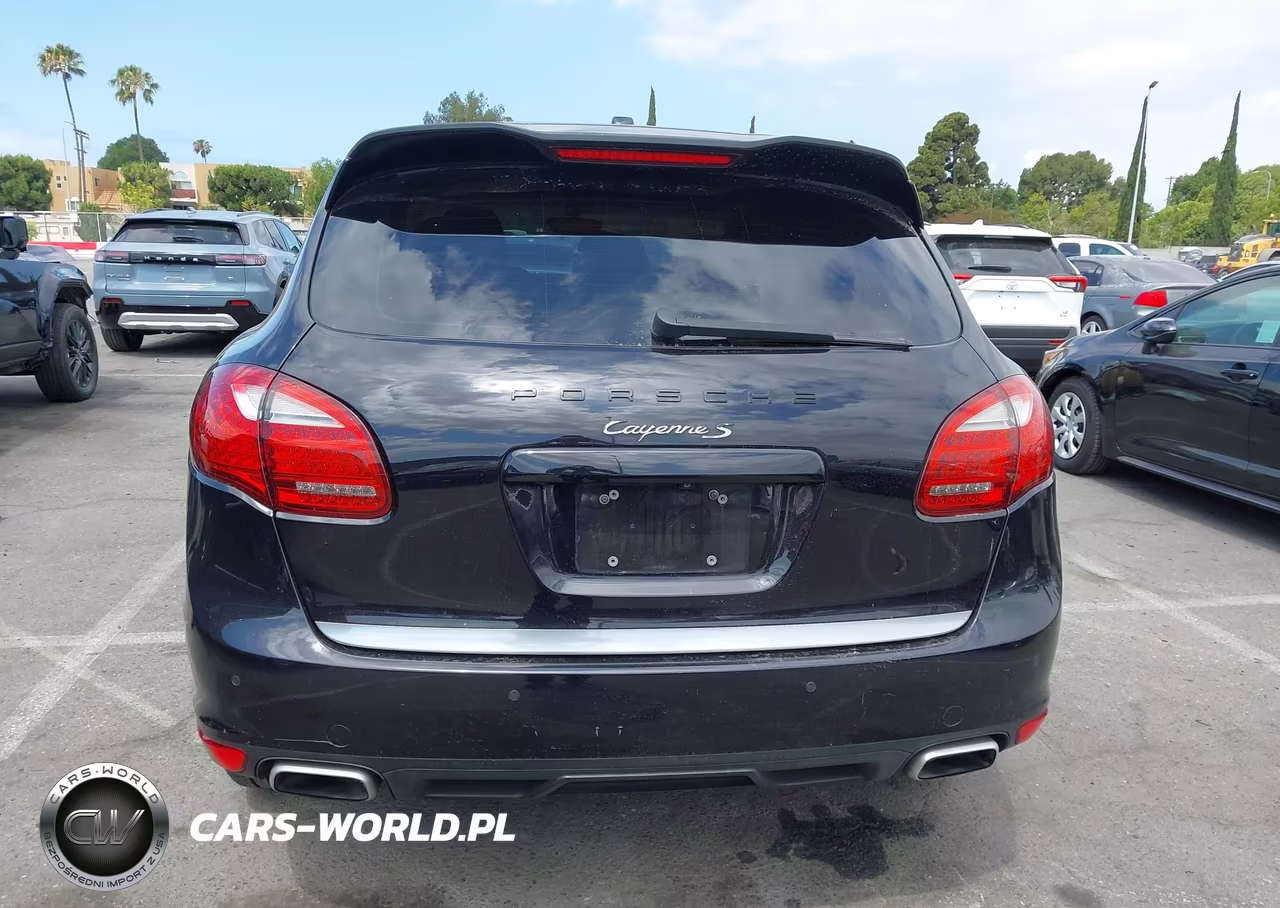 2011 Porsche Cayenne S VIN:WP1AB2A24BLA55402 - 16