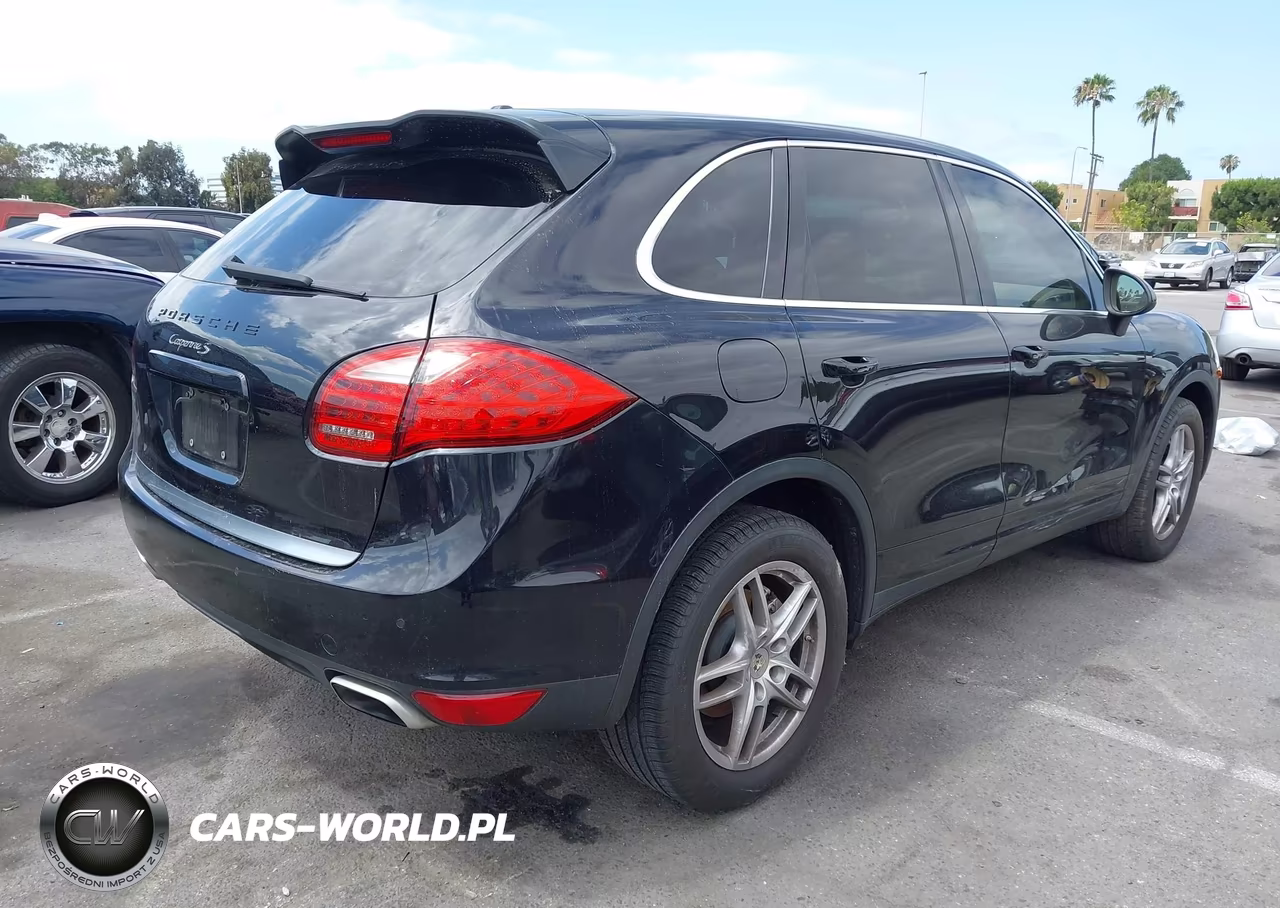2011 Porsche Cayenne S VIN:WP1AB2A24BLA55402 - 4