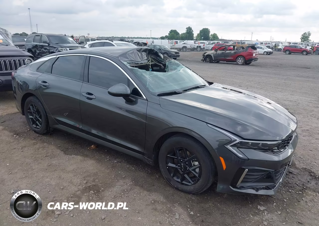 2025 Kia K5 Lxs – zdjęcie 1 z 18