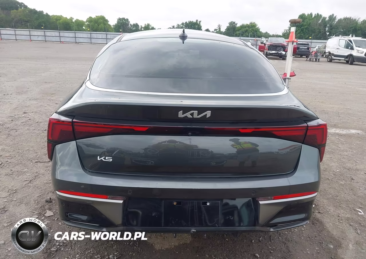 2025 Kia K5 Lxs VIN:KNAG24J78S5368702 - 16