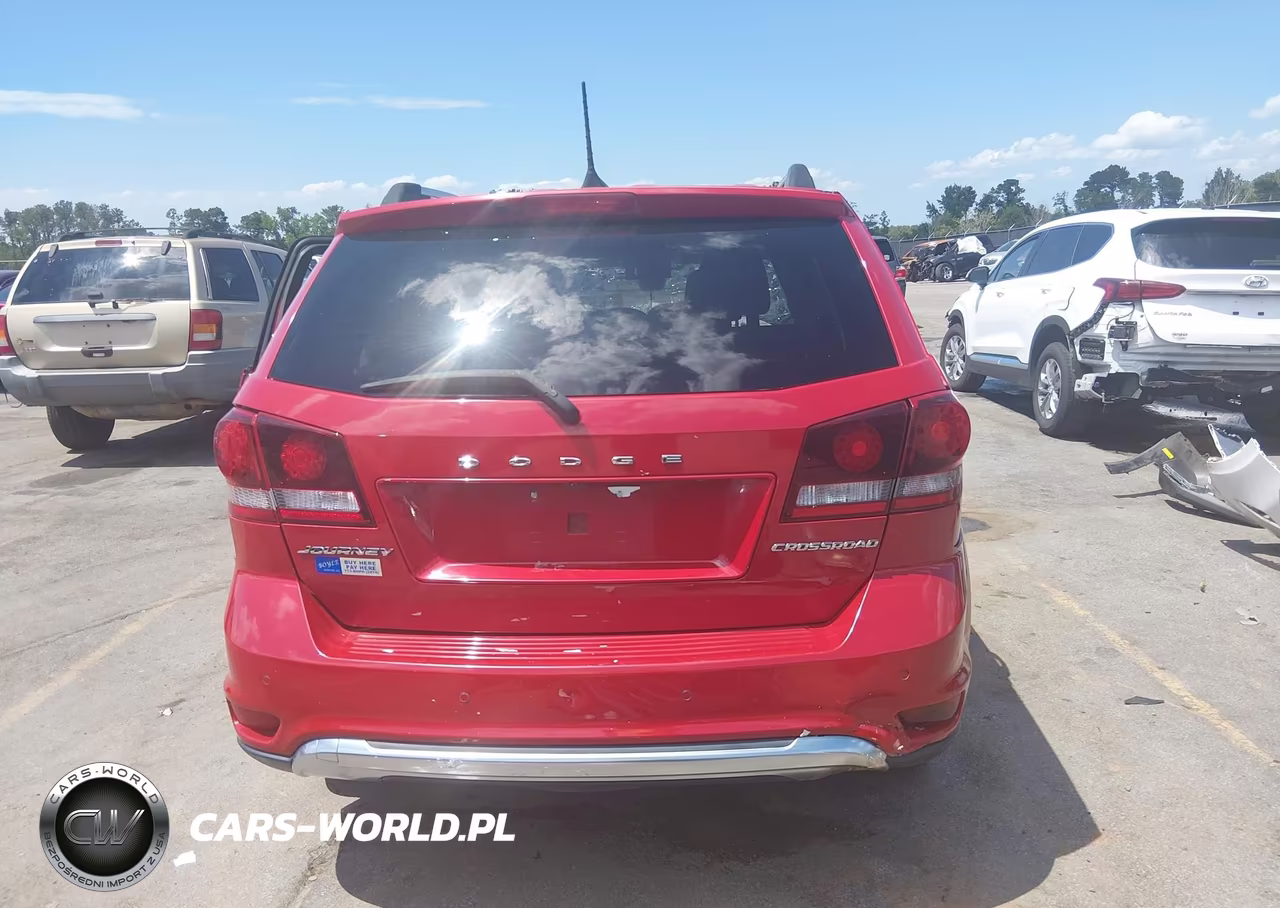 2020 Dodge Journey Crossroad VIN:3C4PDCGB2LT188586 - 16