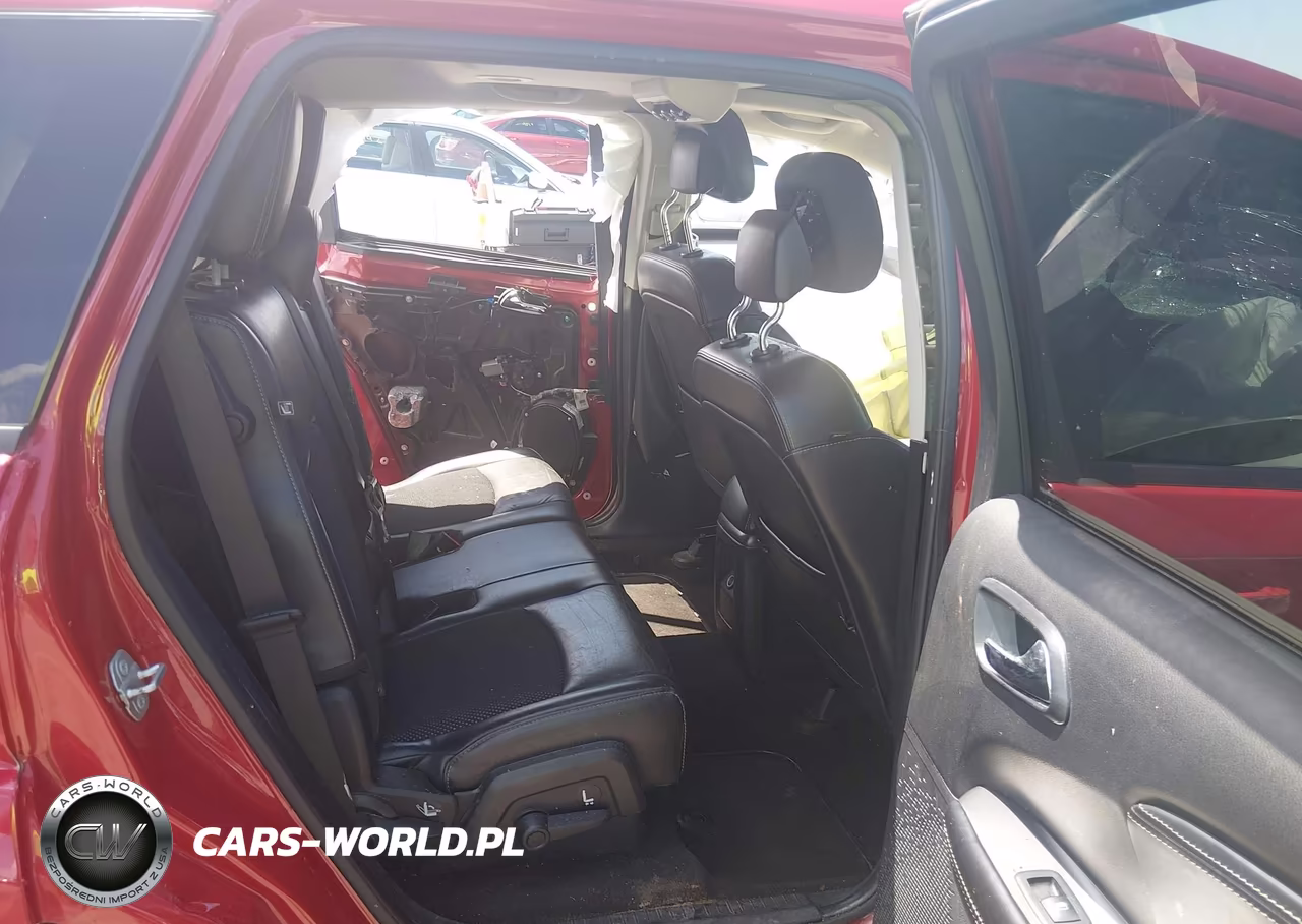 2020 Dodge Journey Crossroad VIN:3C4PDCGB2LT188586 - 8