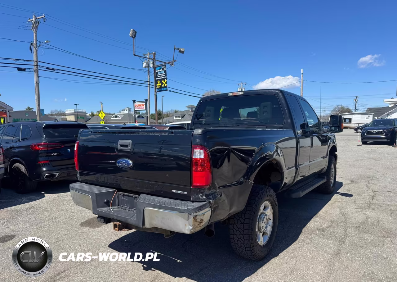 2016 Ford F-350 Xlt VIN:1FT8X3B68GEC78062 - 4