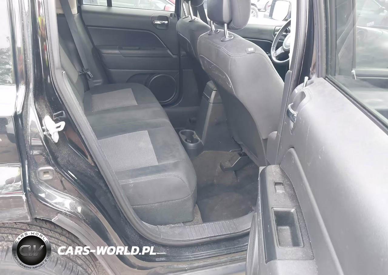 2014 Jeep Patriot Latitude VIN:1C4NJRFB9ED726889 - 8