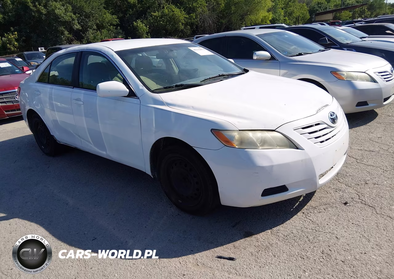 TOYOTA CAMRY – zdjęcie 1 z 12