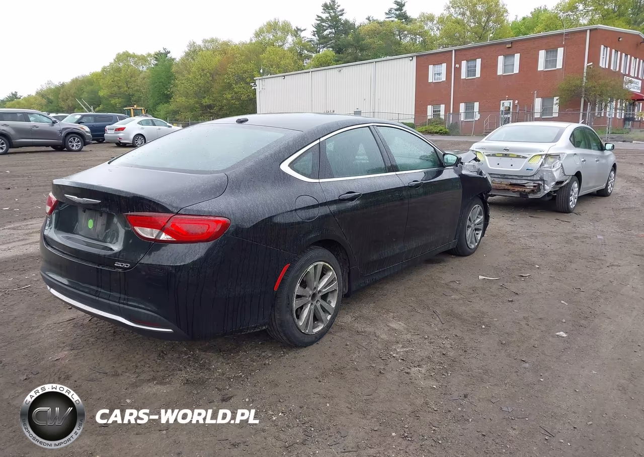 2015 Chrysler 200 Limited VIN:1C3CCCABXFN741472 - 4