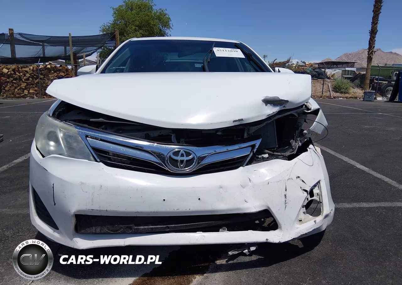 2014 Toyota Camry Le VIN:4T4BF1FK4ER422733 - 12
