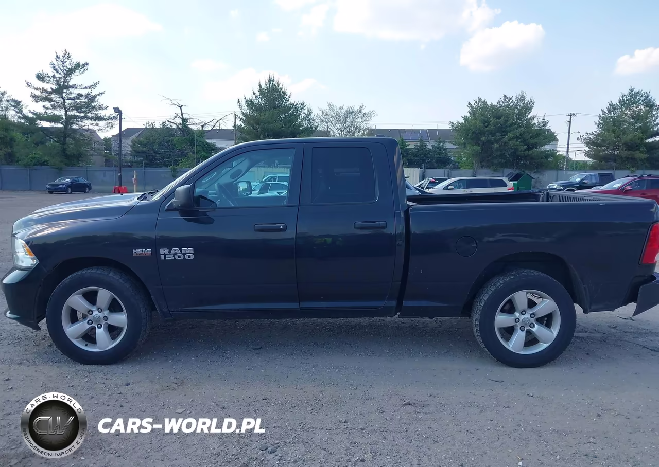 2015 Ram 1500 Express VIN:1C6RR7FT8FS679477 - 14