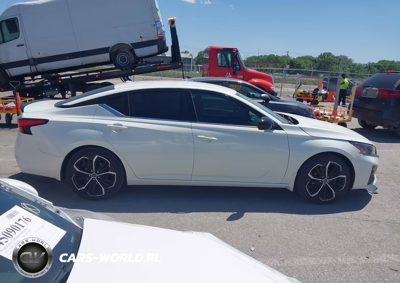 2024 Nissan Altima Sr Fwd VIN:1N4BL4CVXRN310189 - 13