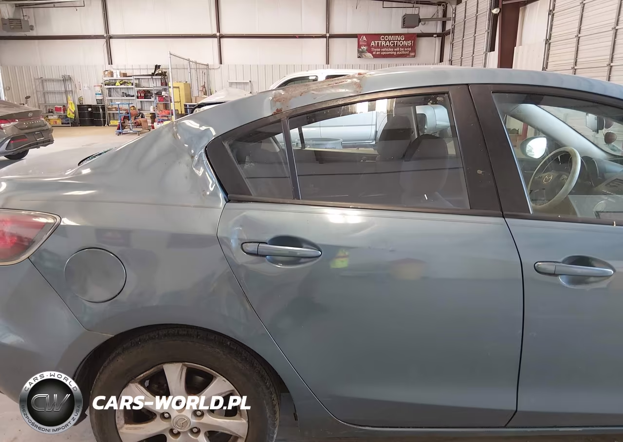 2011 Mazda Mazda3 I Touring VIN:JM1BL1VF1B1450868 - 13